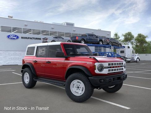 Used 2025 Ford Bronco Heritage Edition image 1
