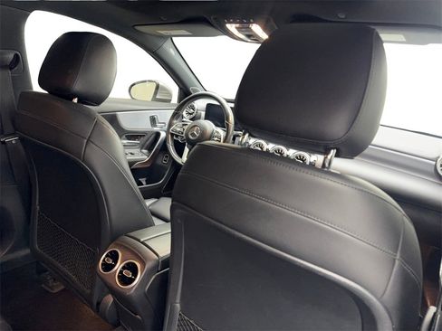 Used 2020 Mercedes-Benz A 220 image 38