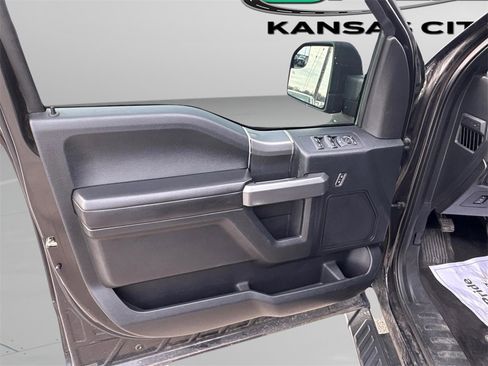 Used 2015 Ford F150 XLT w/ Equipment Group 302A Luxury image 17