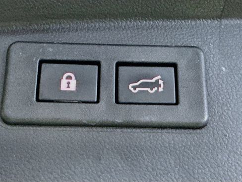 Used 2021 Subaru Outback Premium AWD/4WD image 31