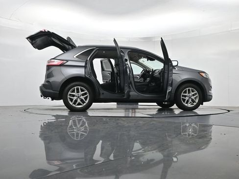Used 2022 Ford Edge SEL w/ Convenience Package AWD/4WD image 52