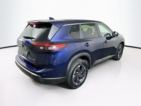Used 2025 Nissan Rogue SV AWD/4WD image 9