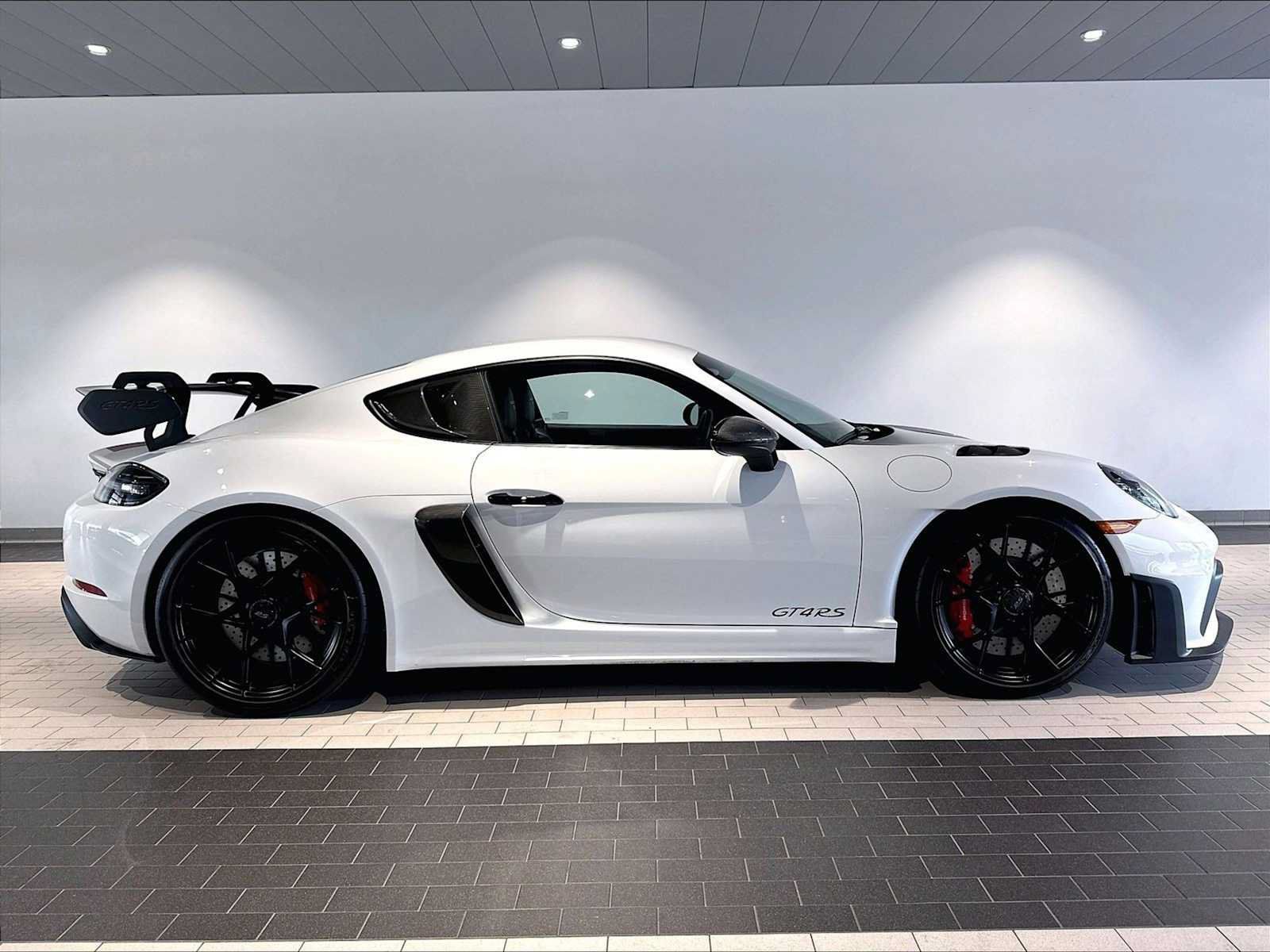 Used 2023 Porsche 718 Cayman GT4 RS RWD image 11