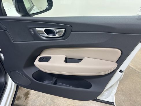 New 2026 Volvo XC60 B5 Plus w/ Protection Package Premier AWD/4WD image 26