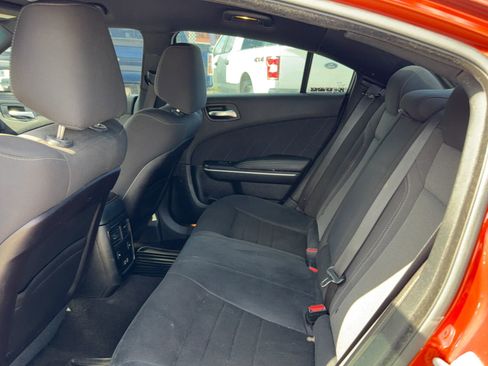 Used 2020 Dodge Charger Scat Pack RWD image 13