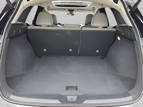 Certified 2025 INFINITI QX50 Luxe image 30