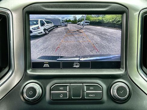 Certified 2021 Chevrolet Silverado 1500 RST AWD/4WD image 15