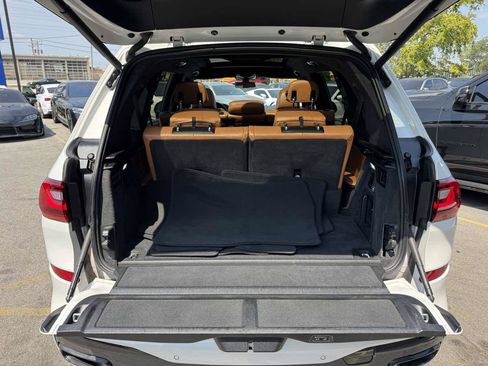 Used 2019 BMW X7 xDrive40i w/ Dynamic Handling Package AWD/4WD image 61