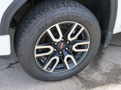 Used 2021 GMC Sierra 1500 AT4 image 7