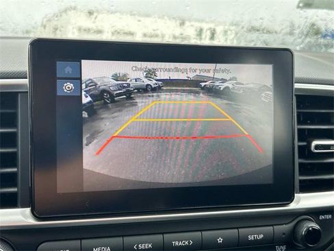 New 2025 Hyundai Venue SEL image 11