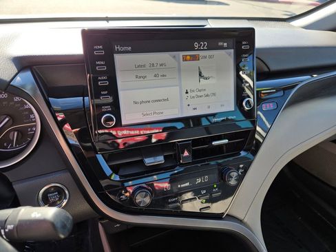 Used 2023 Toyota Camry XLE FWD image 24