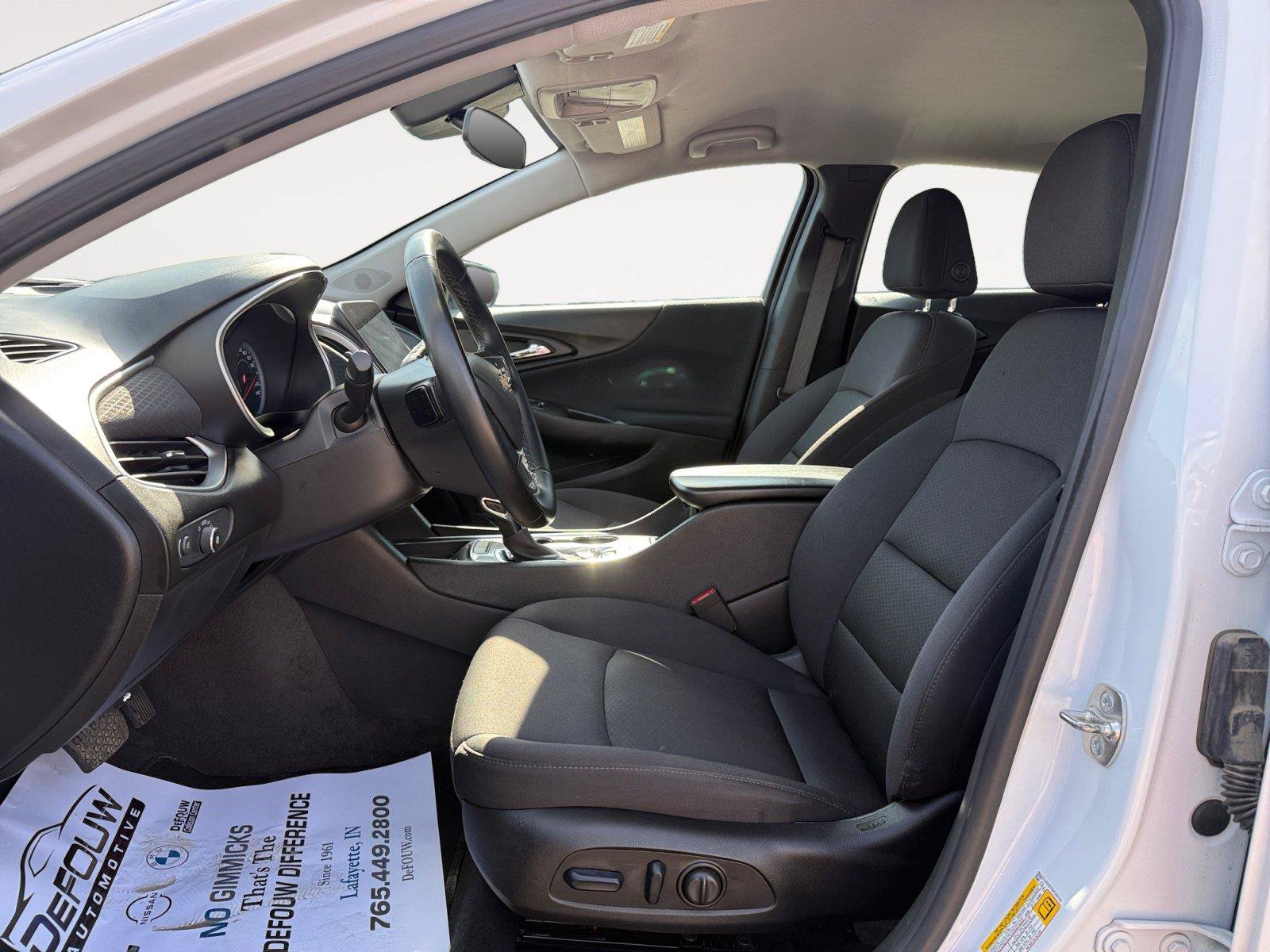 Used 2024 Chevrolet Malibu LT w/ Sport Edition FWD image 10