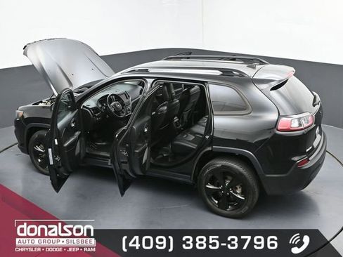 Used 2021 Jeep Cherokee Latitude Plus image 26