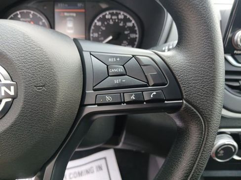 Used 2024 Nissan Altima 2.5 S FWD image 19