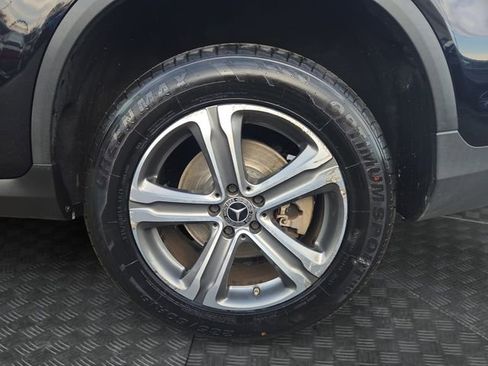 Used 2019 Mercedes-Benz GLC 350e 4MATIC image 38