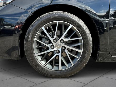 Used 2017 Lexus ES 350 image 10