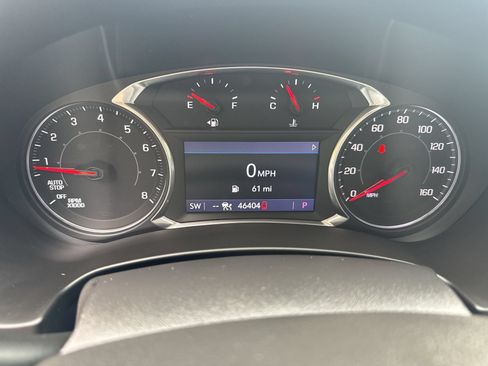 Used 2022 GMC Terrain SLT AWD/4WD image 10