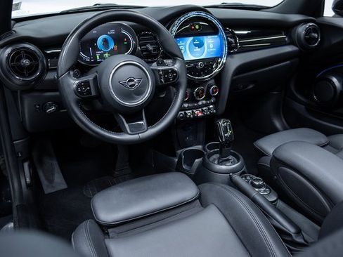 Used 2024 MINI Cooper S image 16