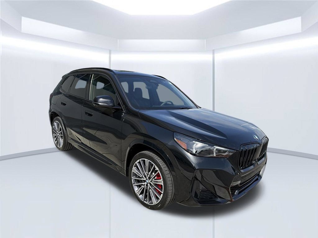 New 2026 BMW X1 xDrive28i w/ Technology Package AWD/4WD image 8