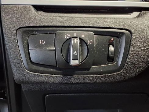 Used 2019 BMW X1 xDrive28i w/ Convenience Package AWD/4WD image 19