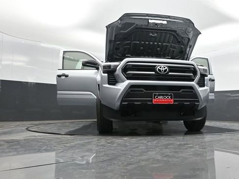 Used 2025 Toyota Tacoma SR image 48