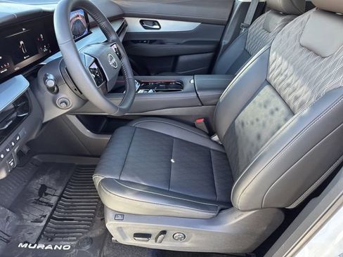 Used 2025 Nissan Murano Platinum image 8