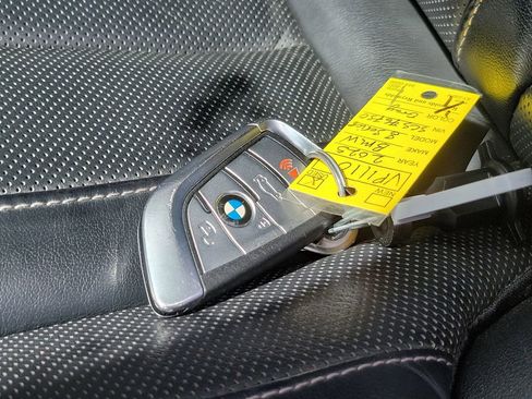 Used 2025 BMW 840i xDrive Convertible AWD/4WD image 30
