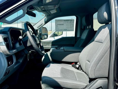 New 2026 Ford F550 4x4 Regular Cab Super Duty w/ XLT Value Package image 19