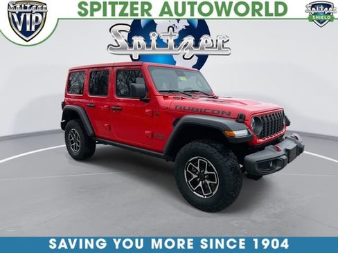 Used 2025 Jeep Wrangler Unlimited Rubicon image 2
