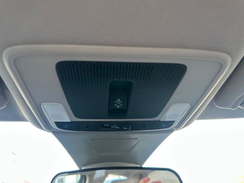 Used 2022 Honda Civic EX image 28