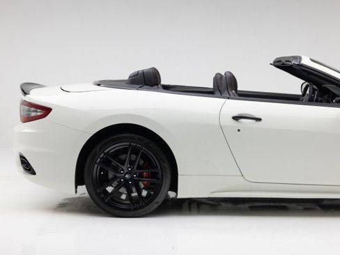 Used 2019 Maserati GranTurismo Sport image 37