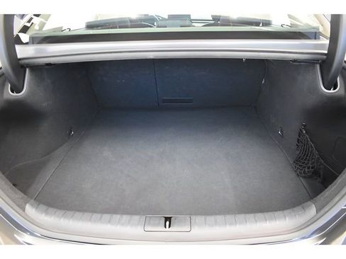 Used 2025 Genesis G70 2.5T AWD/4WD image 16