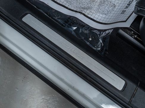 Used 2021 Volvo XC60 T8 Inscription w/ Advanced Package image 25