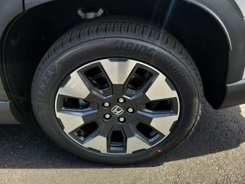 New 2026 Honda Pilot Touring image 35