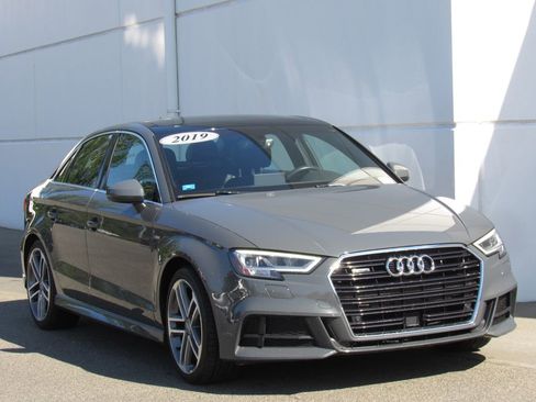 Used 2019 Audi A3 2.0T Premium Plus w/ Premium Plus Package AWD/4WD image 2