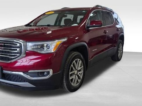 Used 2018 GMC Acadia SLE image 1