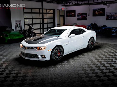 Used 2014 Chevrolet Camaro SS w/ SS Performance Package RWD image 64