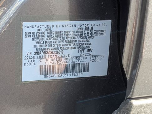 Used 2025 Nissan Kicks SV w/ Charging Package FWD image 35