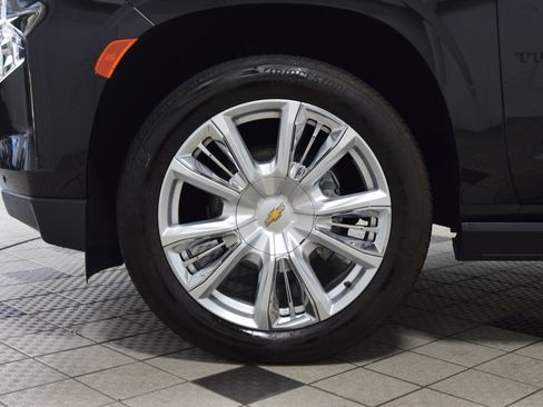 Used 2023 Chevrolet Tahoe High Country AWD/4WD image 27