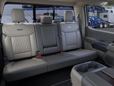 New 2026 Ford F450 Platinum w/ Platinum Plus Package image 14