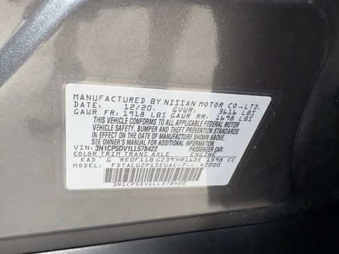 Used 2020 Nissan Kicks SR w/ SR Premium Package FWD image 34