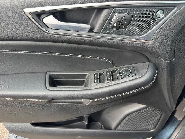 Certified 2024 Ford Edge Titanium AWD/4WD image 18