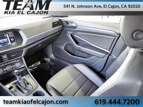 Used 2024 Volkswagen Jetta SE image 20