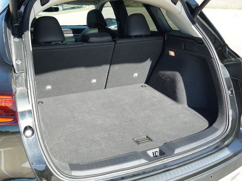 Certified 2024 INFINITI QX50 Luxe w/ Accent Package image 37