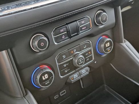 Used 2023 Chevrolet Tahoe LS RWD image 23