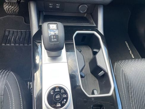 Used 2025 Mitsubishi Outlander ES AWD/4WD image 33