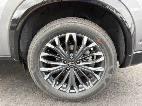 New 2026 Nissan Rogue Platinum image 27