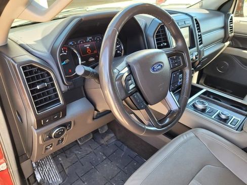 Used 2021 Ford Expedition Max Limited image 17