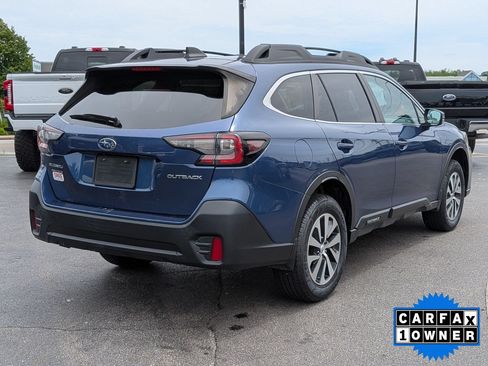 Used 2022 Subaru Outback Premium AWD/4WD image 4