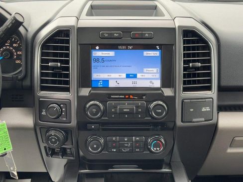 Used 2017 Ford F150 XLT w/ Equipment Group 302A Luxury AWD/4WD image 13